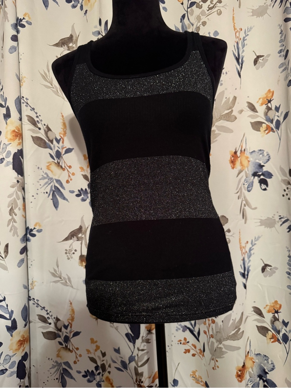 Old Navy Black Glitter Stripe Tank Top Size Medium B9
